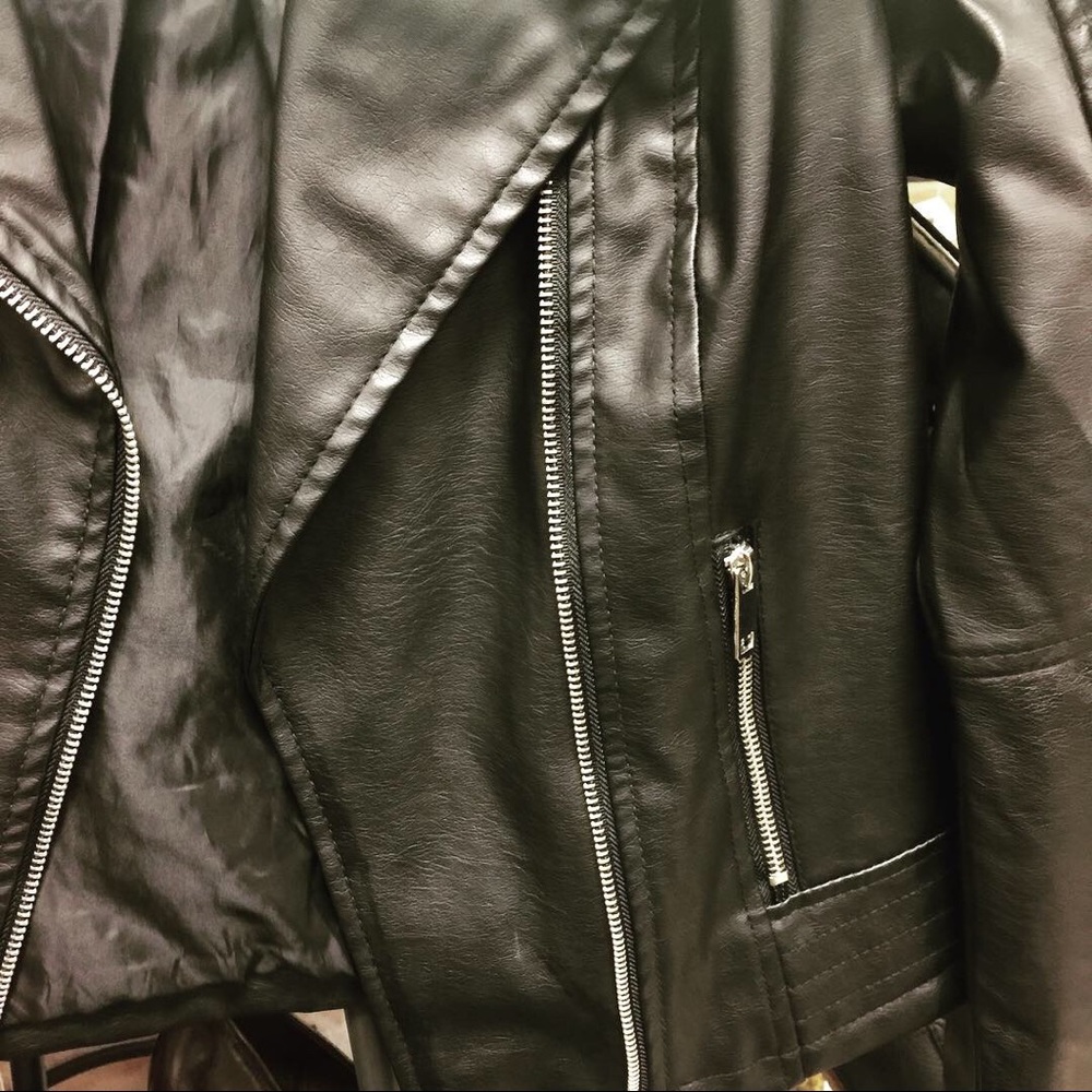 Jacket - Picture 6 of 6